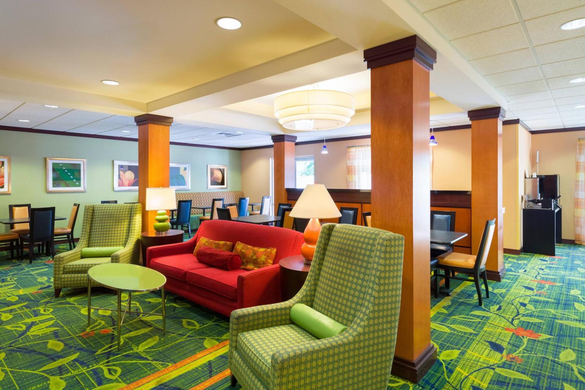 Fairfield Inn & Suites Lock Haven Exteriér fotografie